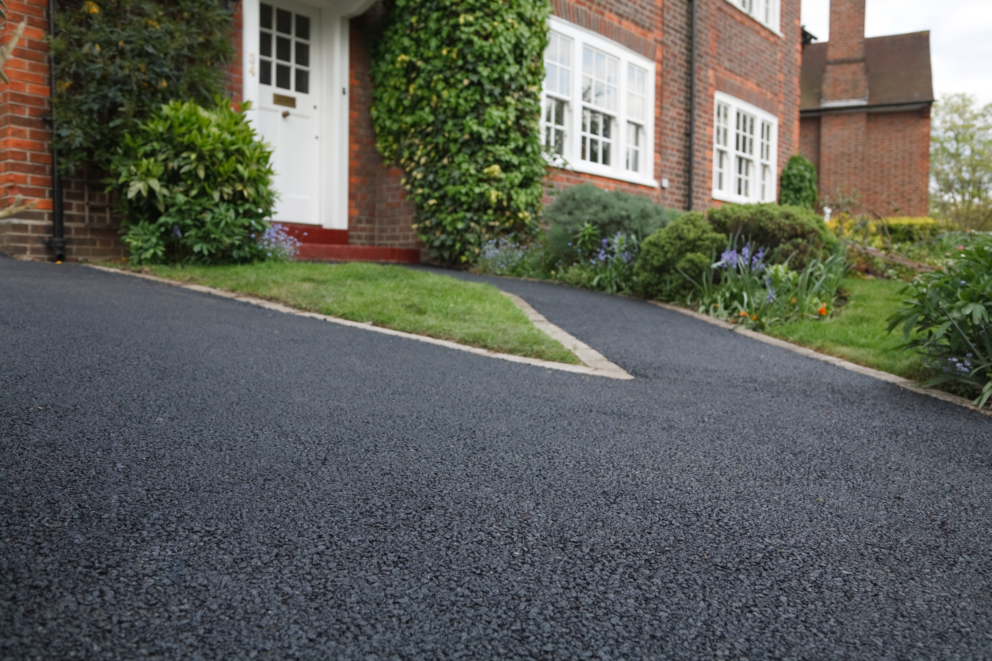 Tarmac Driveways